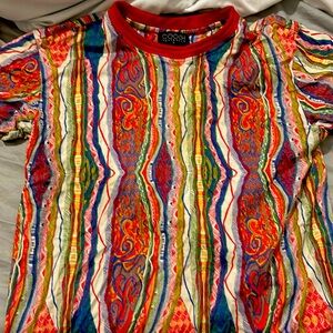 white red coogi knit style t shirt